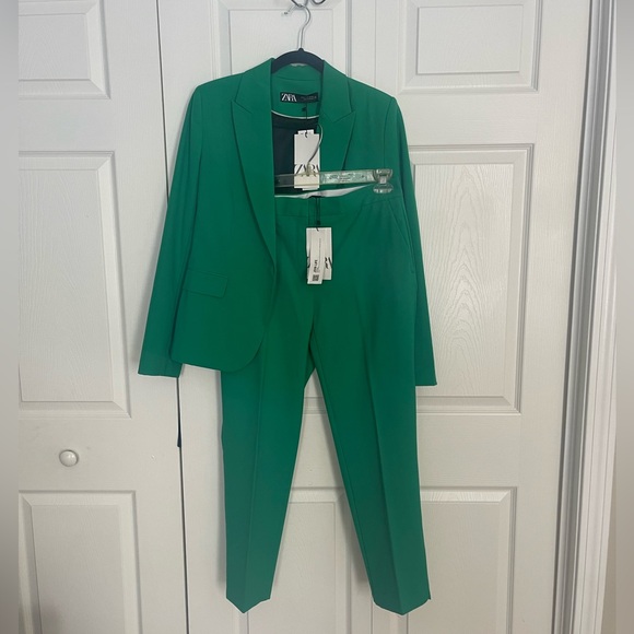 NWT Zara Green Suite Set - Picture 1 of 8